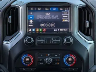 Chevrolet Silverado 1500 2019 4x4 RST 4dr Crew Cab 5.8 ft. SB