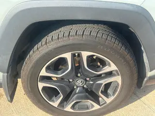 Toyota RAV4 2019 AWD Aventura 4p SUV