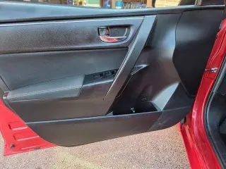 Toyota Corolla 2018 LE 4p Sedano