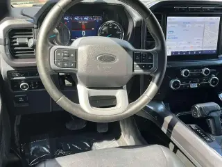 Ford F-150 2023 4x4 XLT 4p SuperCrew 5.5 ft. CB