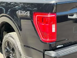 Ford F-150 2023 4x4 XLT 4p SuperCrew 5.5 ft. CB