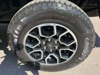 Ford F-150 2023 4x4 XLT 4dr SuperCrew 5.5 ft. CB