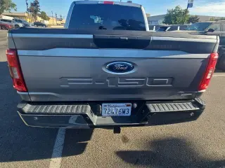 Ford F-150 2023 4x4 XLT 4p SuperCrew 5.5 ft. CB