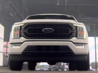 Ford F-150 2023 4x4 XLT 4dr SuperCrew 5.5 ft. SB