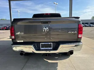 Ram 1500 2018 4x4 SLT 4dr Crew Cab 5.5 ft. SB Pickup