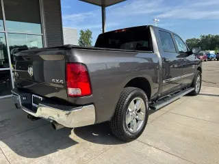 Ram 1500 2018 4x4 SLT 4dr Crew Cab 5.5 ft. SB Pickup