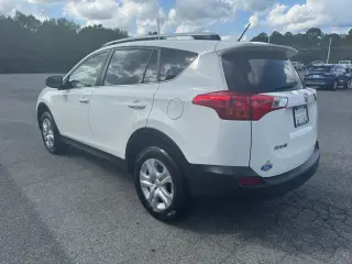 Toyota RAV4 2014 AWD LE 4dr SUV