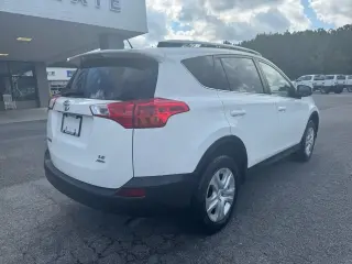 Toyota RAV4 2014 AWD LE 4dr SUV