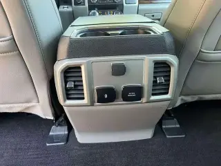 Ford F-150 2020 4x4 Lariat 4p SuperCab 5.5 ft. SB