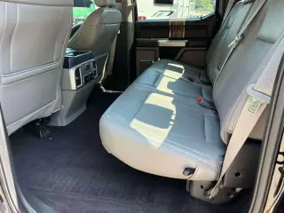 Ford F-150 2020 4x4 Lariat 4p SuperCab 5.5 ft. SB