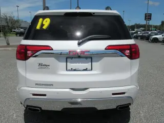 GMC Acadia 2019 Denali 4p SUV