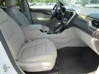 GMC Acadia 2019 Denali 4p SUV
