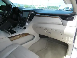 GMC Yukon 2015 4x2 Denali 4puerta SUV