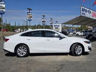 Chevrolet Malibu 2025 LT 4p Sedan con 1LT