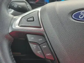 Ford Edge 2023 AWD SEL 4dr Crossover