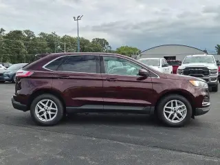 Ford Edge 2023 AWD SEL 4dr Crossover