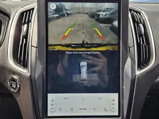 Ford Edge 2023 AWD Titanium 4p Crossover