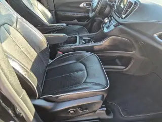 Chrysler Pacifica 2025 Limited 4p Minivan
