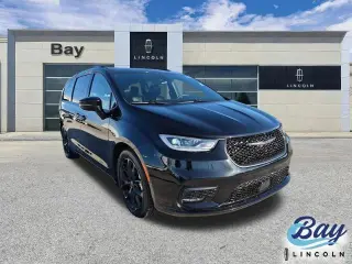 Chrysler Pacifica 2025 Limited 4p Minivan