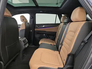 Volkswagen Atlas Cross Sport 2024 4x4 SEL R-Line 4Motion SUV 4p.