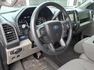 Ford F-150 2020 4x4 XLT 4dr SuperCrew 5.5 ft. SB