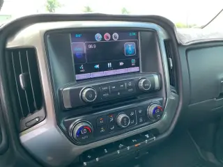 Chevrolet Silverado 3500HD 2015 4x4 LT 4dr Crew Cab SRW