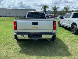 Chevrolet Silverado 3500HD 2015 4x4 LT 4dr Crew Cab SRW