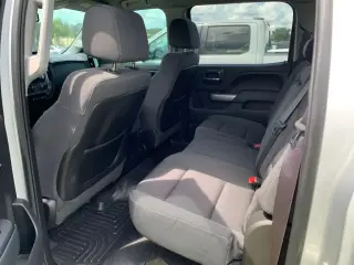 Chevrolet Silverado 3500HD 2015 4x4 LT 4dr Crew Cab SRW