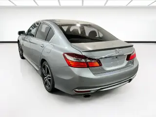 Honda Accord 2017 Touring 4dr Sedan