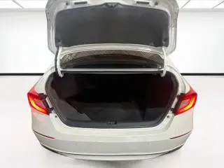 Honda Accord 2018 Touring 4dr Sedan (1.5T I4)