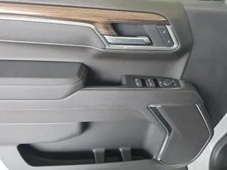 Chevrolet Silverado 1500 2026 4x2 RST 4dr Cabina de Tripulante 5.8 ft. CB
