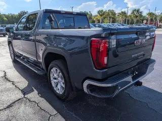 GMC Sierra 1500 2021 4x2 SLT 4p Cabilla Tripa 5.8 ft. CB