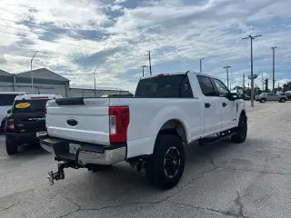 Ford F-250 Super Duty 2019 4x4 XLT 4dr Crew Cab 8 ft. LB Pickup