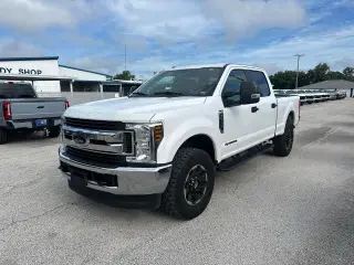 Ford F-250 Super Duty 2019 4x4 XLT 4dr Crew Cab 8 ft. LB Pickup