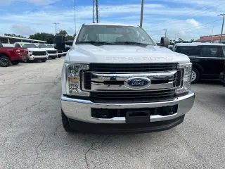 Ford F-250 Super Duty 2019 4x4 XLT 4dr Crew Cab 8 ft. LB Pickup