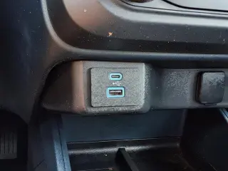 Ford Maverick 2024 XL 4dr SuperCrew 4.5 ft. SB