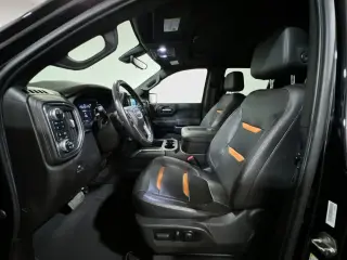 GMC Sierra 1500 Limited 2022 4x4 AT4 4p Cabina de Tripulacion 5.8 ft. CB