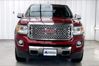 GMC Canyon 2019 4x4 Denali 4p Crew Cab 5 ft. SB