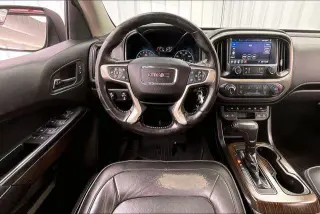 GMC Canyon 2019 4x4 Denali 4p Crew Cab 5 ft. SB