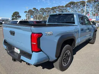 Toyota Tacoma 2026 4x4 TRD Todo Terreno 4p Doble Cabina 5.0 ft SB 8A