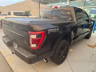 Ford F-150 2022 4x4 Platinum 4dr SuperCrew 6.5 ft. SB