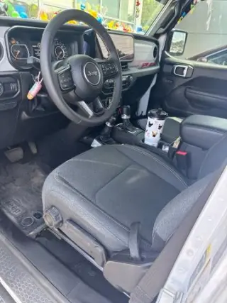 Jeep Wrangler 2024 4x4 Sport 4dr SUV