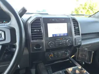 Ford F-150 2020 4x2 XLT 4p SuperCrew 5.5 ft. SB