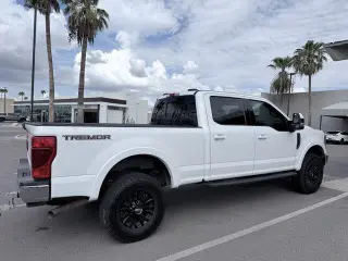 Ford F-250 Super Duty 2022 4x4 Lariat 4p Camioneta Cabina Extendida 6.8 pies SBT
