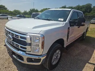 Ford F-250 Super Duty 2025 4x4 XLT 4p. Cabina de Tripulación 6,8 ft. SB Pick-up