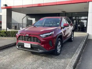 Toyota RAV4 2023 AWD XLE 4dr SUV