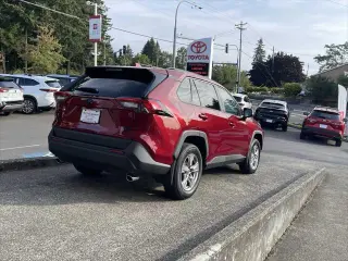 Toyota RAV4 2023 AWD XLE 4dr SUV