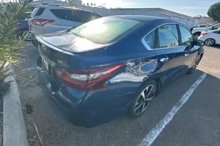 Nissan Altima 2018 2.5 SR 4dr Sedan