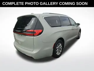 Chrysler Pacifica 2021 Touring L 4dr Mini-Van