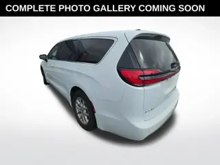 Chrysler Pacifica 2024 Touring L 4dr Mini-Van